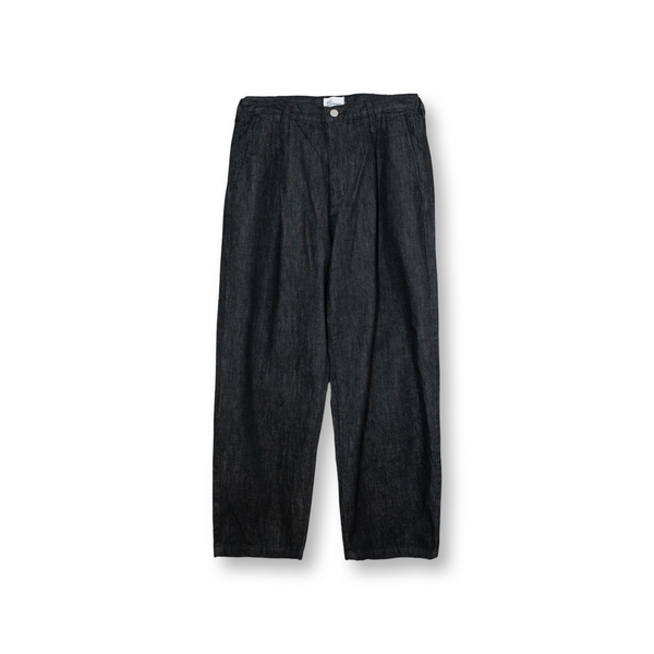 【2025 Autumn 最新作】Classic denim slacks（クラッシックデニムスラックス）